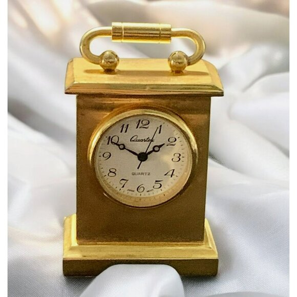Vtg Quartex Miniature Gold-Tone Quartz Table Clock Handle Mini Mantel - Picture 2 of 8